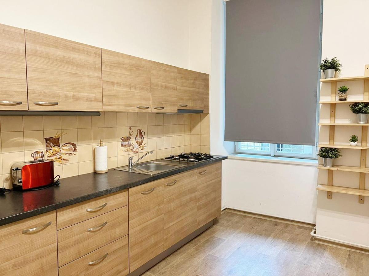 פראג Modern Apartment Krakovska מראה חיצוני תמונה